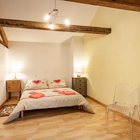 Le D'auguste 2 A 12 Personnes 木屋